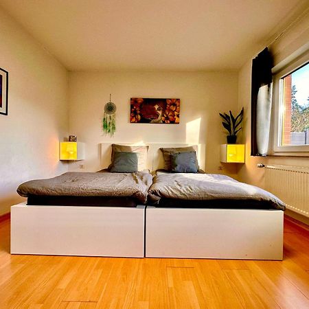 1 Zimmer 2 Personen, Garten, Terrasse, Wc, Dusche, Gemeinsame Kueche Ilsede Eksteriør billede